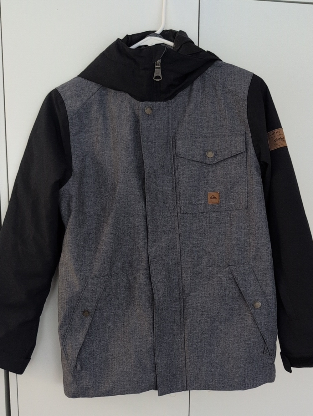 Boy Quiksilver Two-Tone Gray & Black Hooded coat